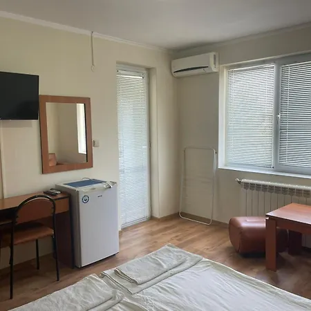 Gergana Гостевой дом Китен