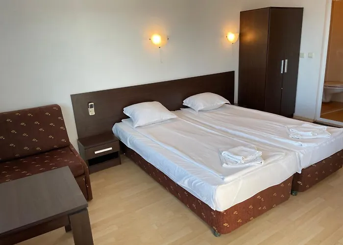 ゲストハウス Gergana 4*